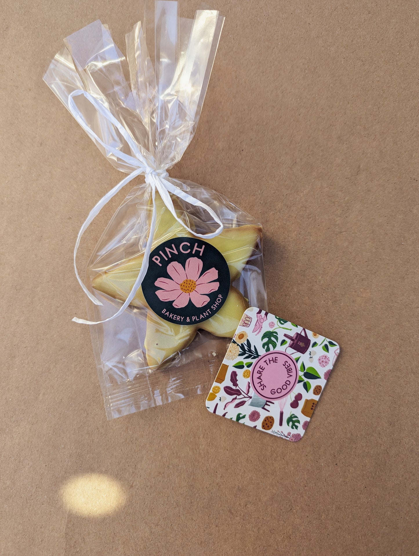 Gift Set - Gingerbread Cookie and Gift Card